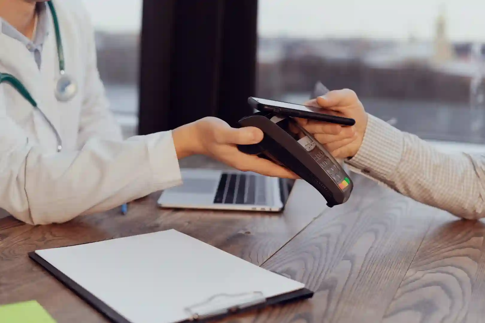 Why online payments improve clinic cash flow